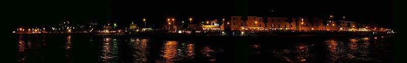 Panorama 180° Cylindrical - Imperia, Nachts, von der Mole
Pentax 330, 9 Bilder
Photoshop und Photovista