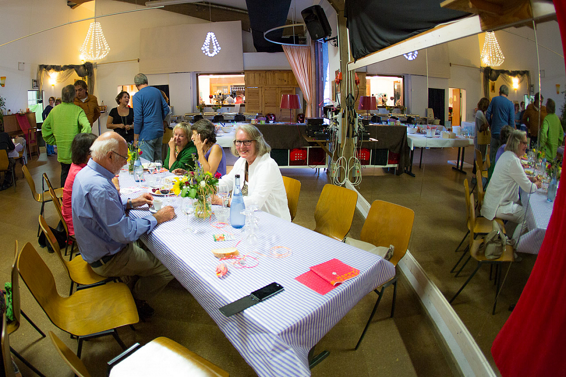 20150801201327 92355