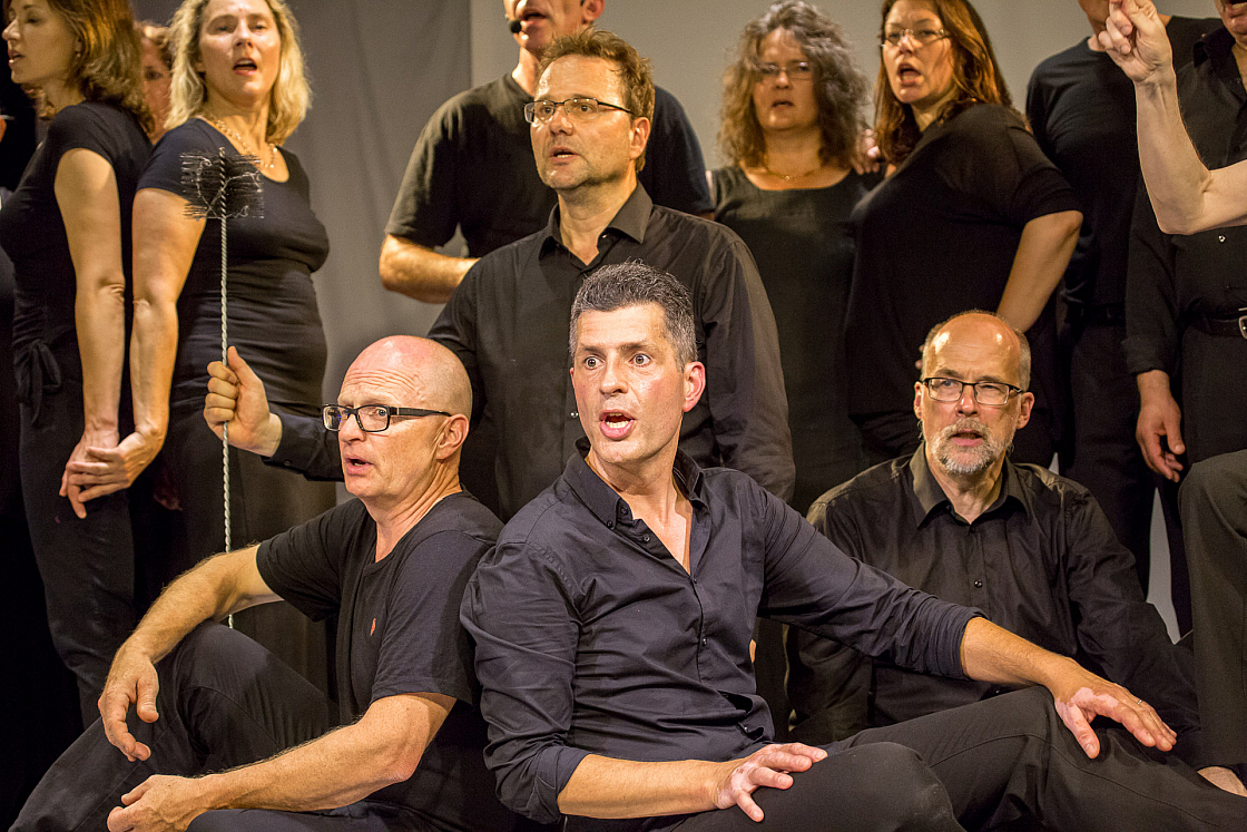 20160625212220 103586