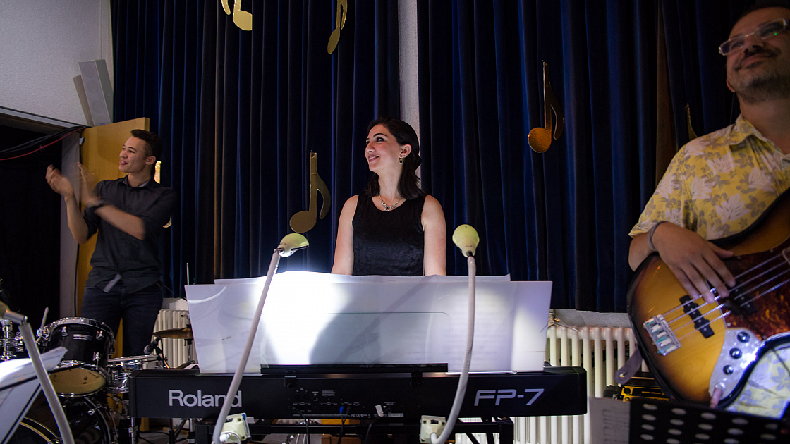 20160625215410 011330