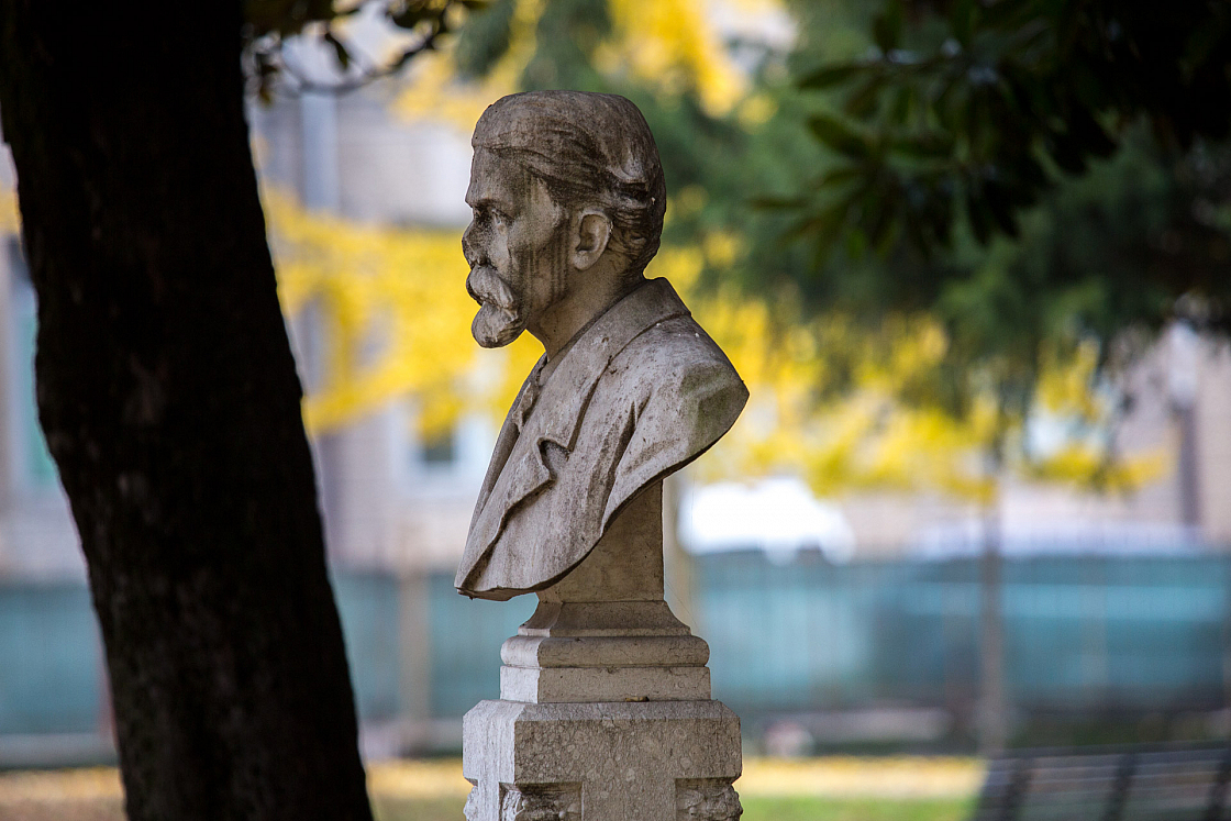 20161118090534 100977