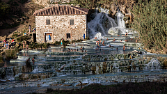 2016-11-25 Saturnia